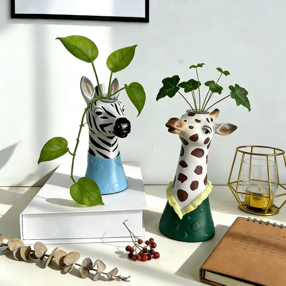 Interior Design Minimalist - Noordse esthetische vaas met zebradesign, harsachtig